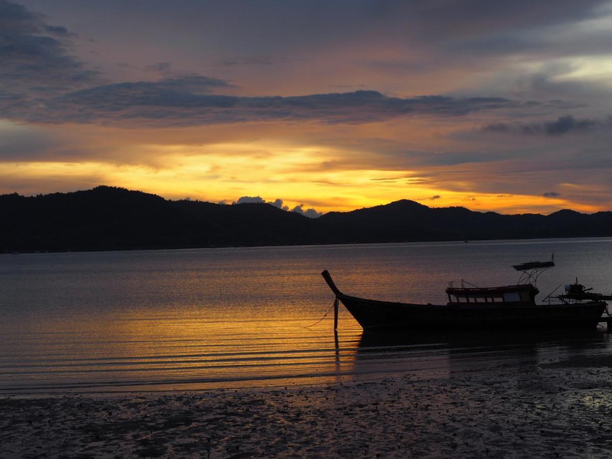 Modern Sunset Sea House Lam Sai Villa Ko Yao Noi Exterior foto